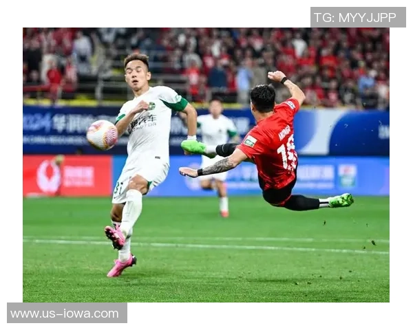 成都足球队在奥运会积分榜上以64分稳居第一名展现强劲实力