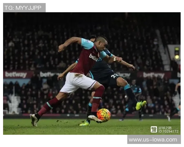 成都足球队耐力争议引发热议球迷与专家各执己见探讨背后原因