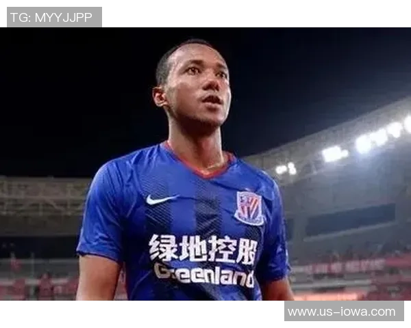 无私奉献的足球明星们在绿茵场上书写感人故事与传奇人生