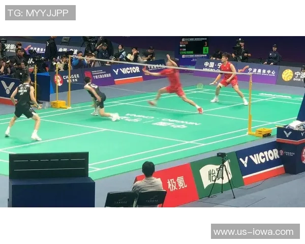 李芳专访：从青涩羽毛球少年到世界冠军的成长之路回顾